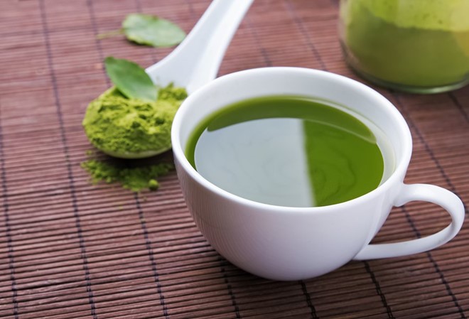 Uống một tách trà xanh vào buổi sáng có thể giúp giảm cân hiệu quả